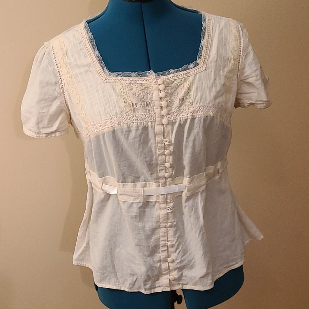 Perfect lace summer top